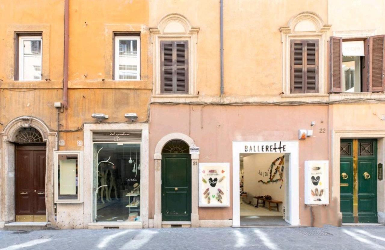 Spanish Modern Apartament Rome Exterior photo
